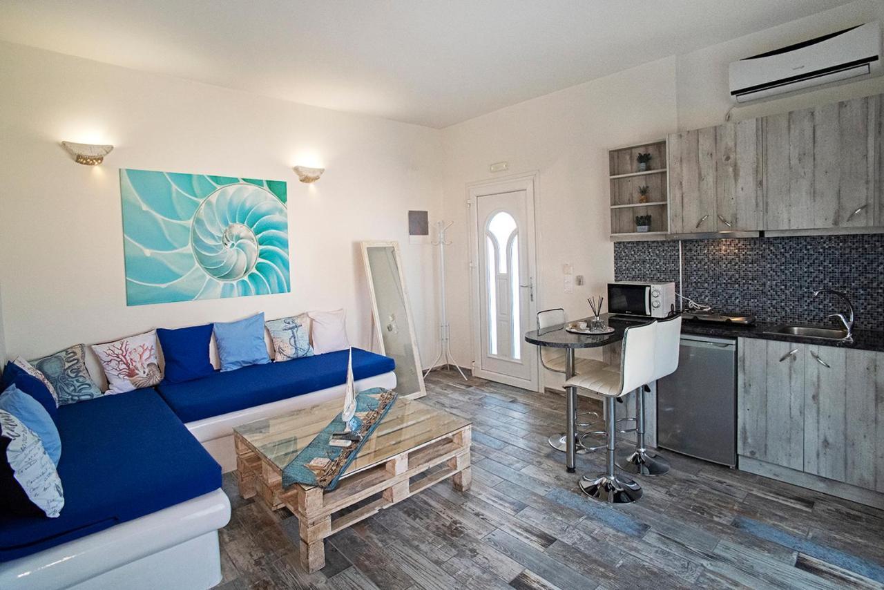 Blue Dream - Santorini Apartment Kamari  Ngoại thất bức ảnh